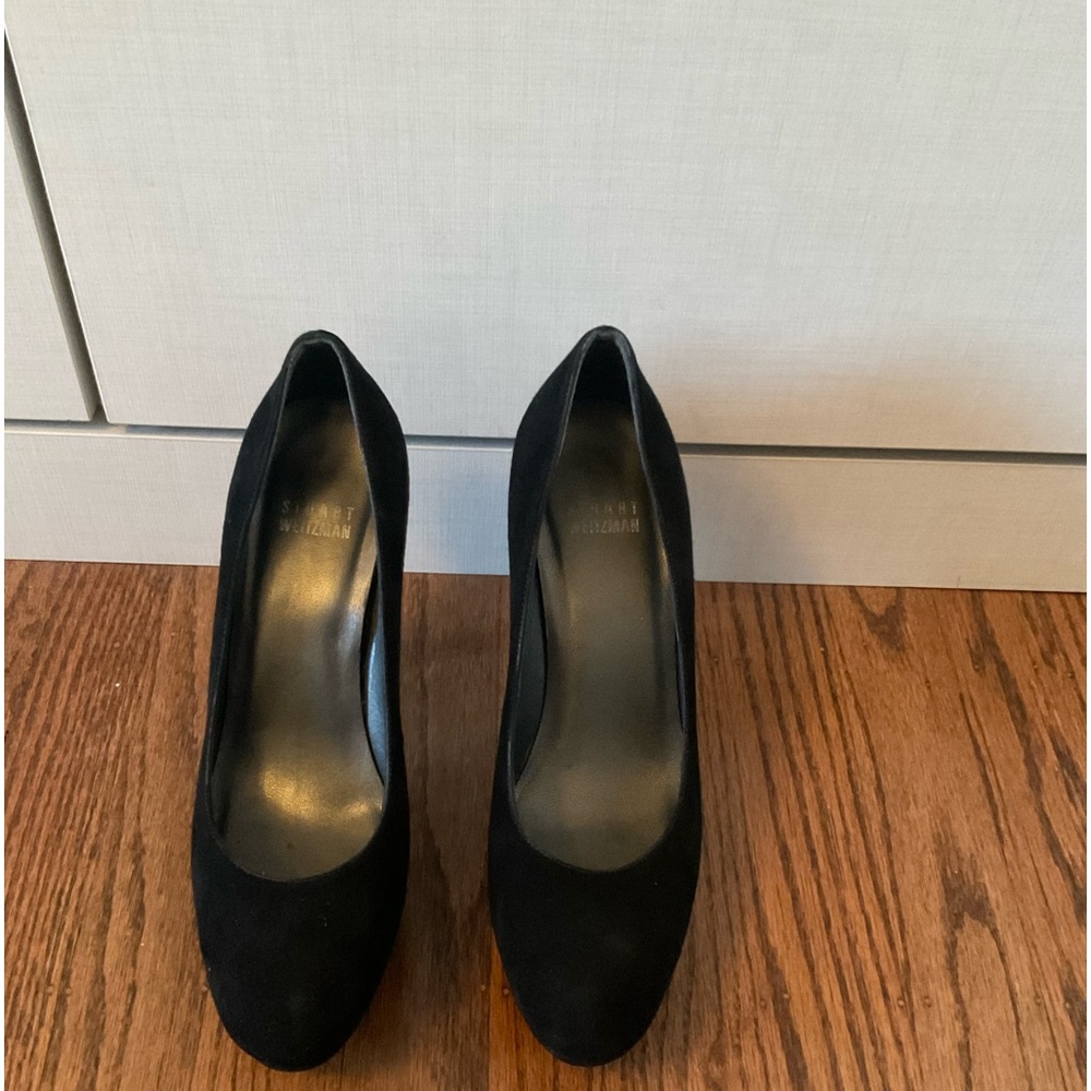 Stuart Wietzman black velvet heels